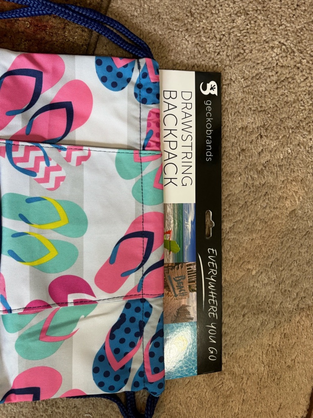 Geckobrands Flip-Flop Print Drawstring Backpack, Crossbody bag & Pouch Set - Picture 2 of 8